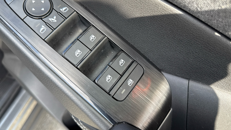 Nissan Qashqai 1.3 DiG-T MH 158 Acenta Premium 5dr Xtronic Petrol Hatchback